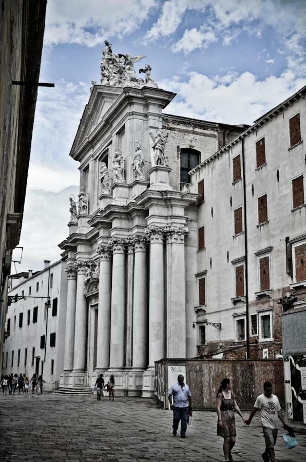 Appartamento grazioso e centrale Venezia Esterno foto